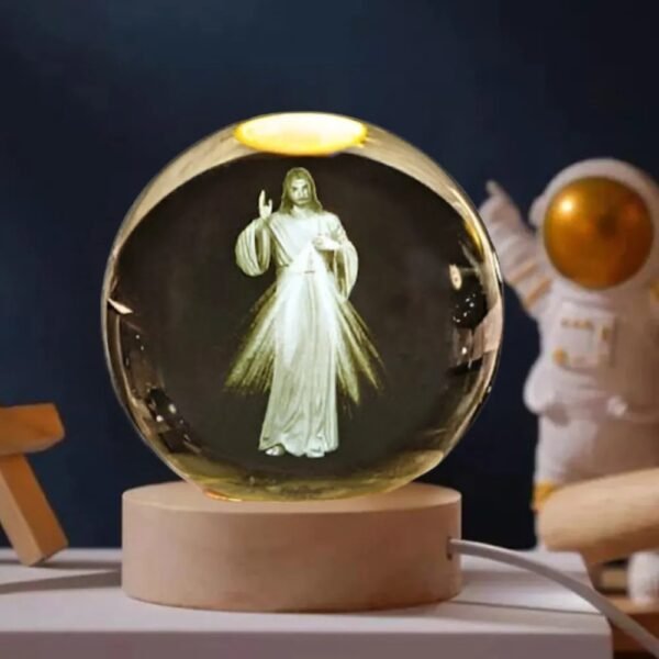 Lampara Esfera Bola De Cristal 3d Base De Madera Cristo Redentor Pequeña