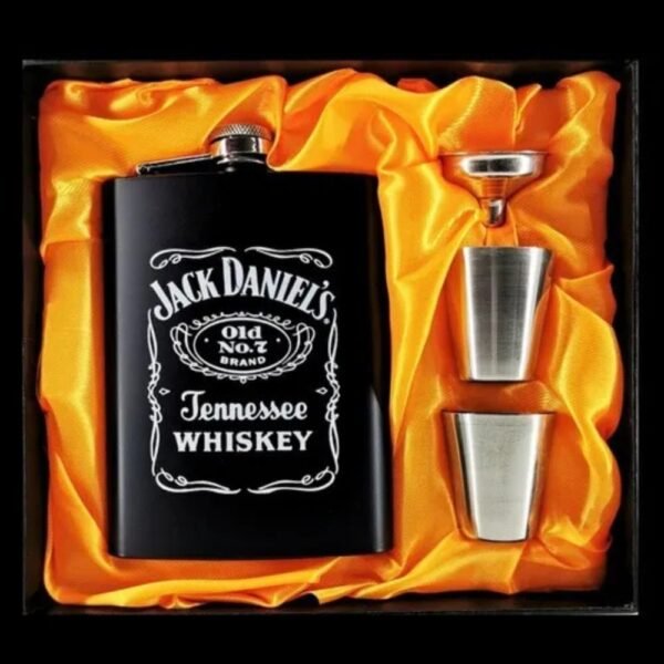 Licorera Wiskera Cantimplora 8 oz Acero Inoxidable Jack Daniel´s